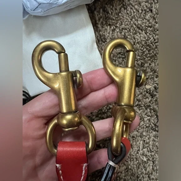 Coach 1941 Duffle 20 Vermillion - Picture 9 of 11